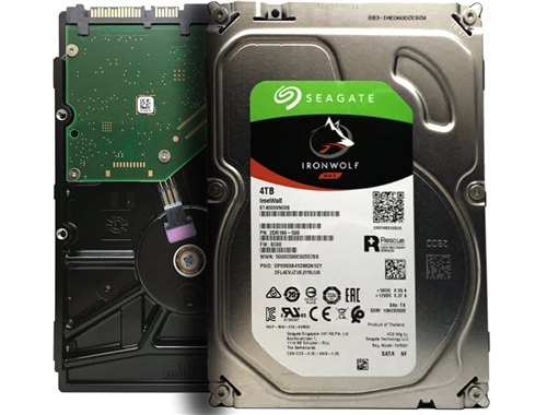 IronWolf 3.5" 4TB SATA Internal NAS Hard Drive HDD 64MB ST4000VN008